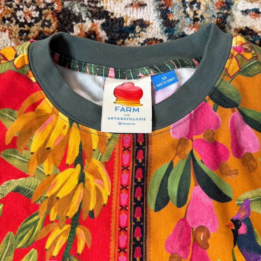 Farm Rio mixed print sweatshirt - size  XS 🏝️ - Picture 2 of 6